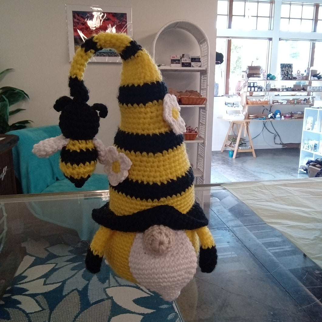 Bee Gnome