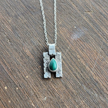 Load image into Gallery viewer, Sterling silver and malachite drop necklace
