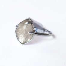 Load image into Gallery viewer, Sterling silver and quartz ring
